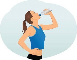 5 thói quen uống nước vừa gây hại vừa nhanh lão hóa