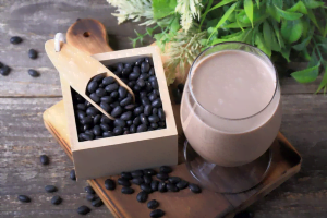 Cách làm sữa đậu đen bổ sung dinh dưỡng cho cả nhà