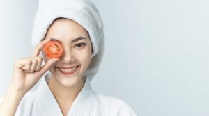 5 lợi ích tuyệt vời của đắp mặt nạ cà chua cho làn da